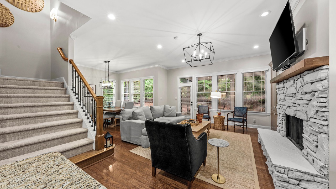 Photo of Livingroom in Reynolds Landing