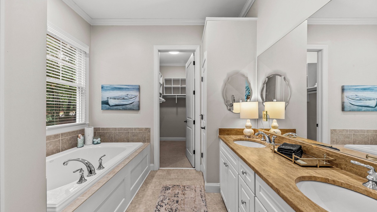 Photo of Bathroom in Reynolds Landing