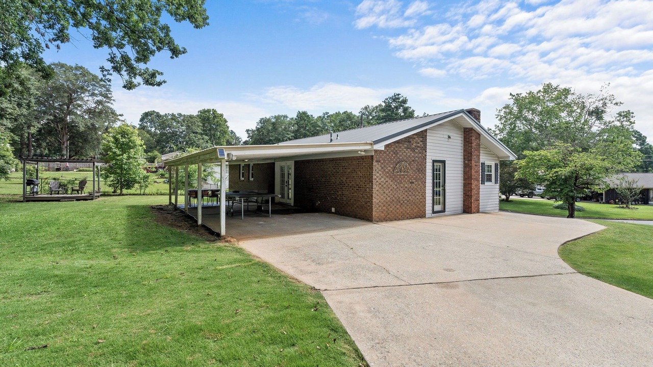 Photo of Outdoor in Northport