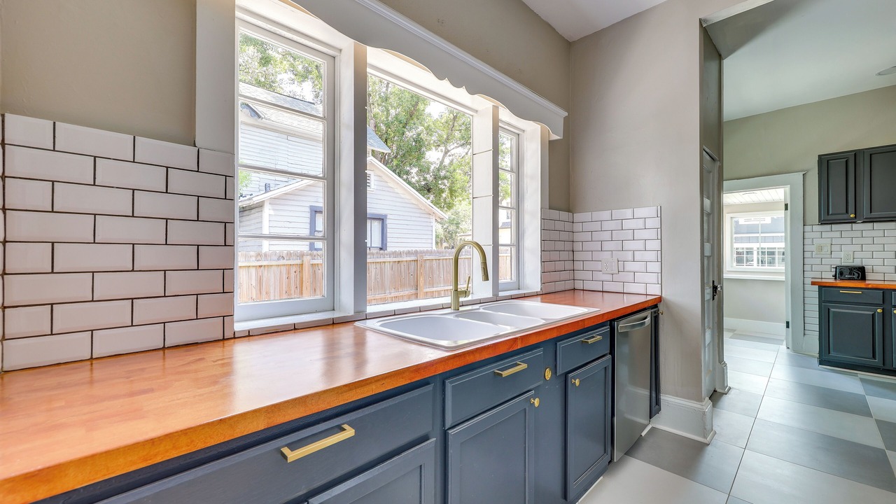 Photo of Kitchen in Eustis