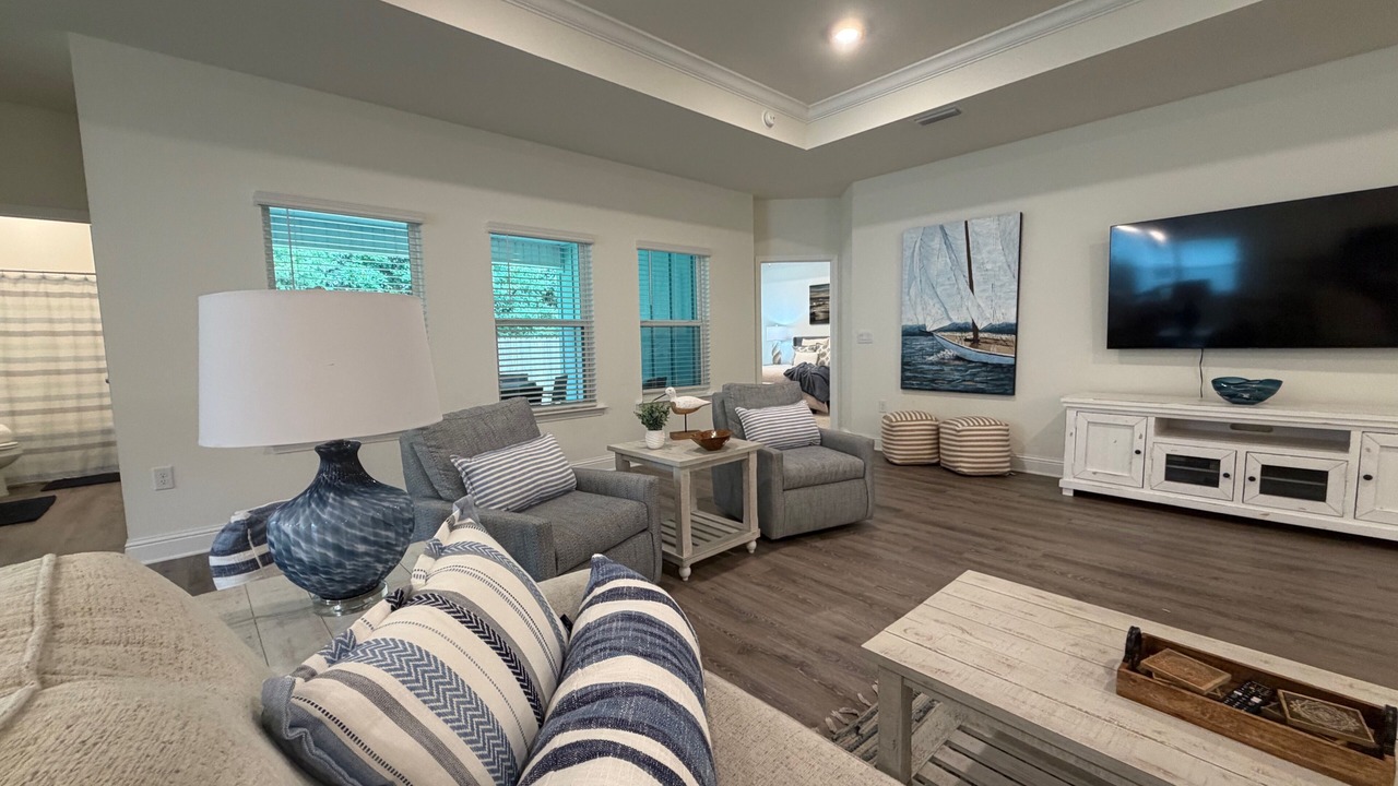 Photo of Livingroom in Foley