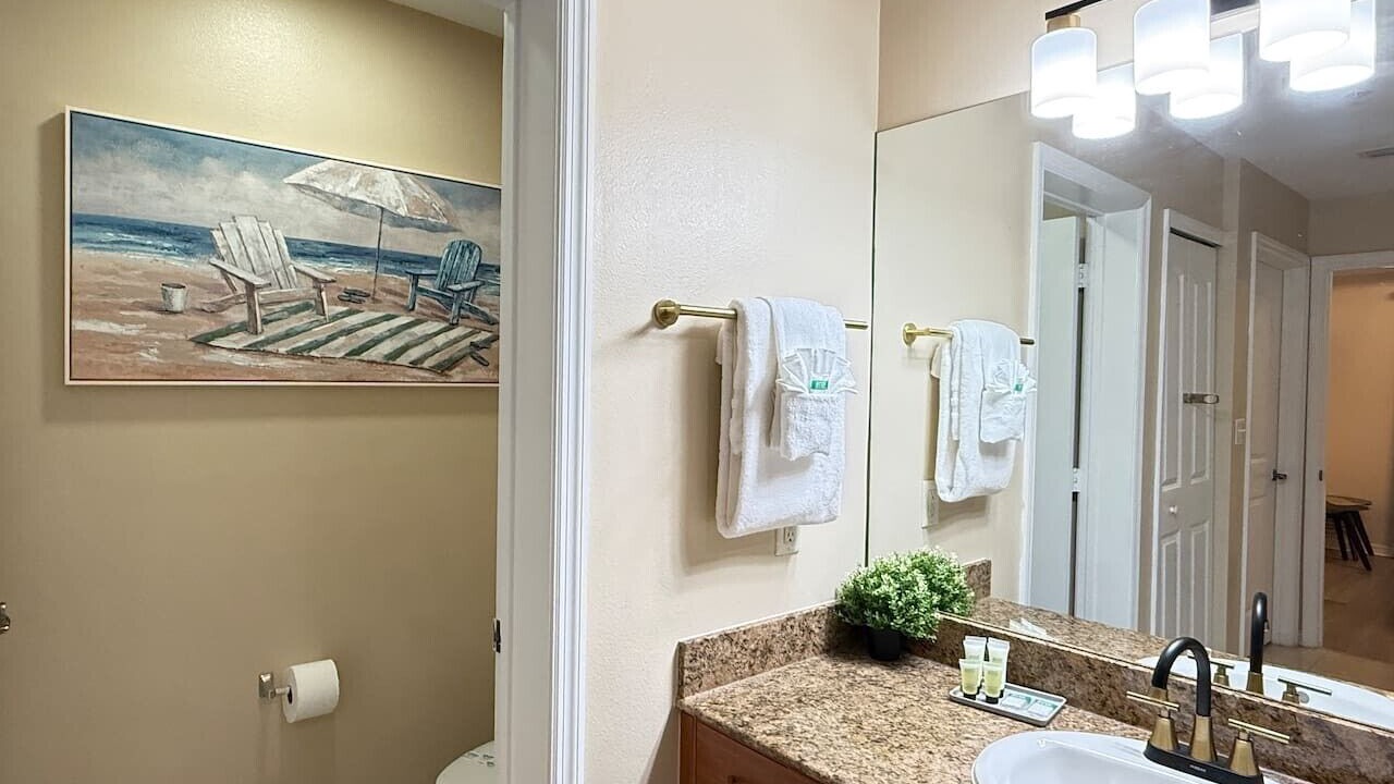Photo of Bathroom in Florida Center