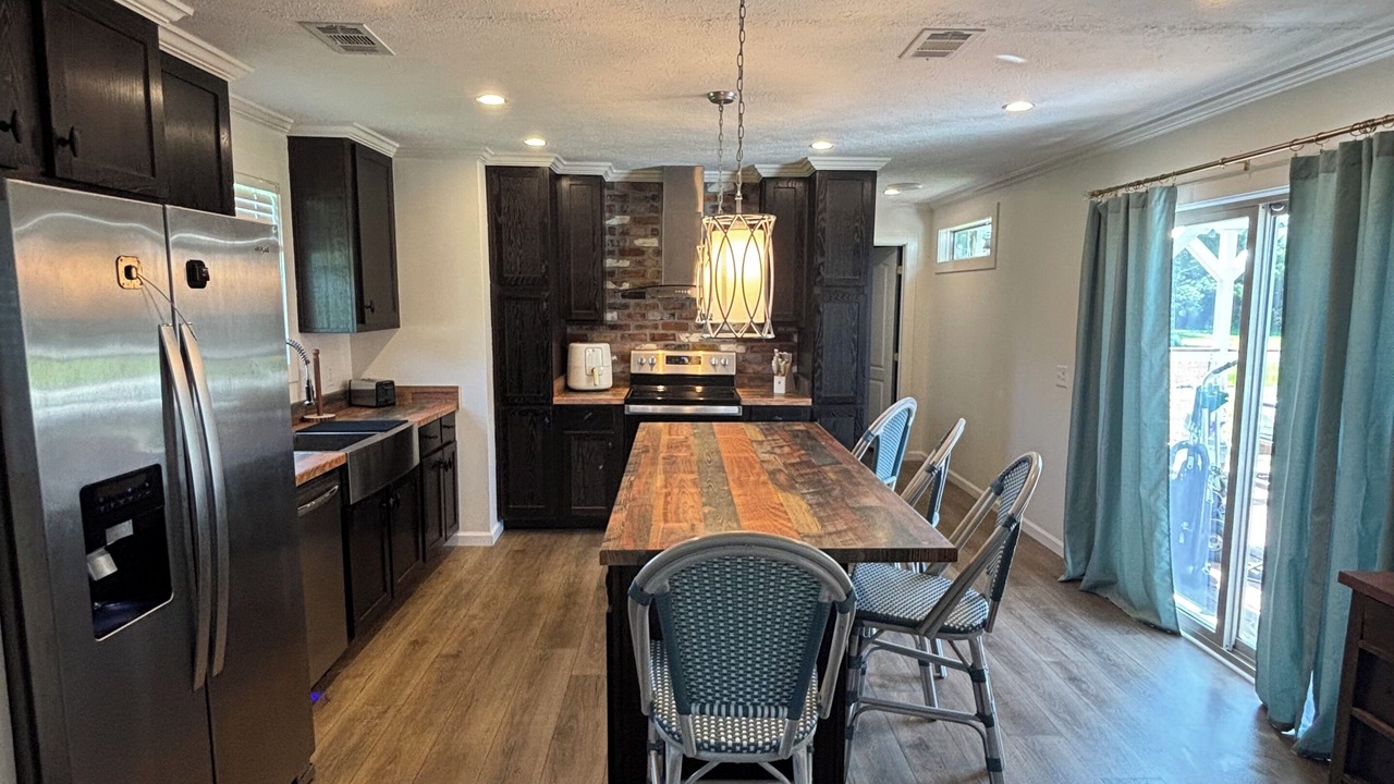 Photo of Kitchen in Saint Elmo