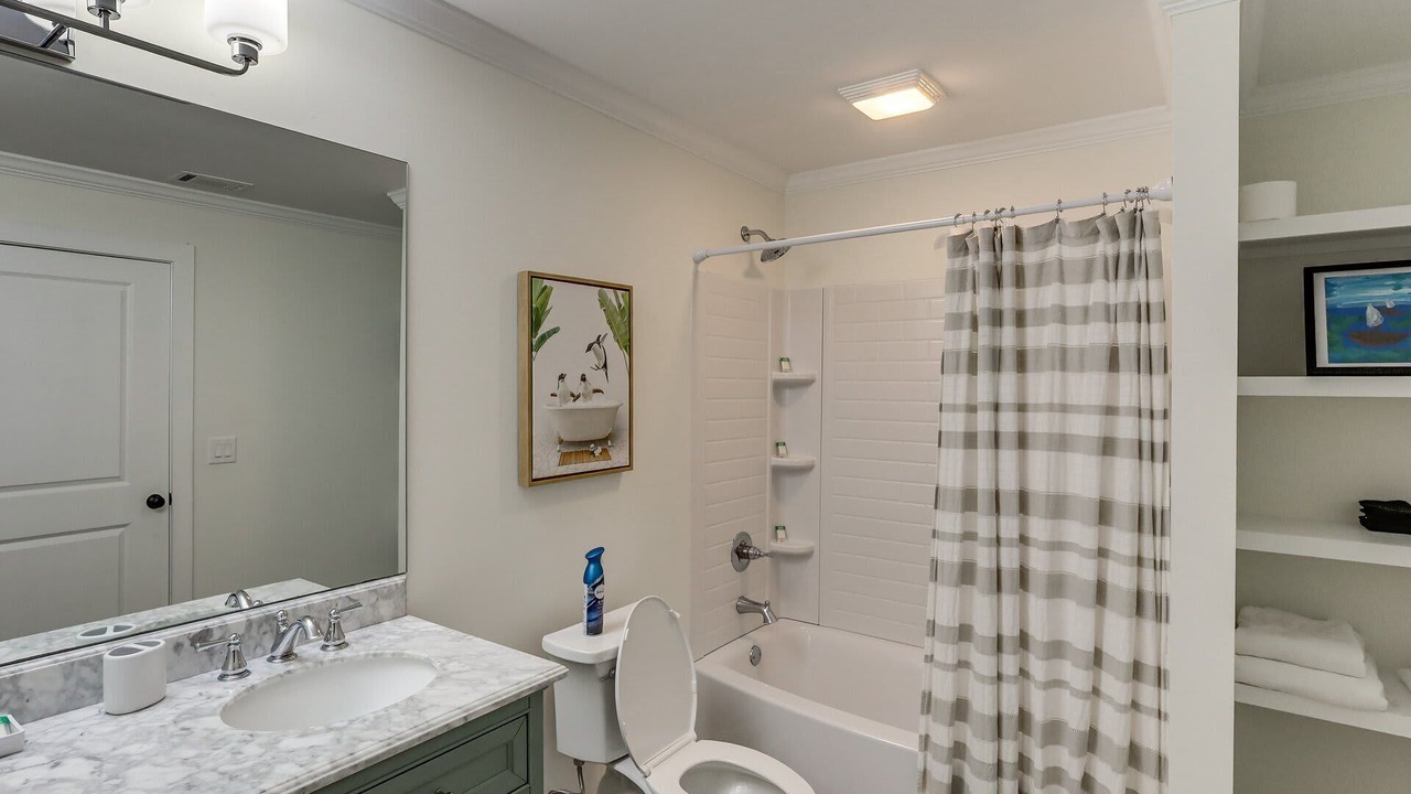 Photo of Bathroom in Lake Oconee