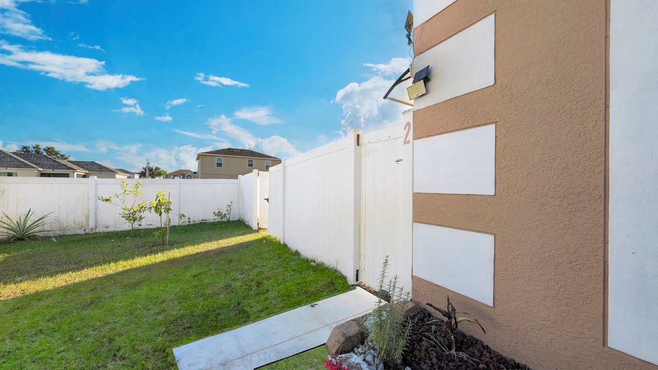 Photo of Outdoor in Poinciana