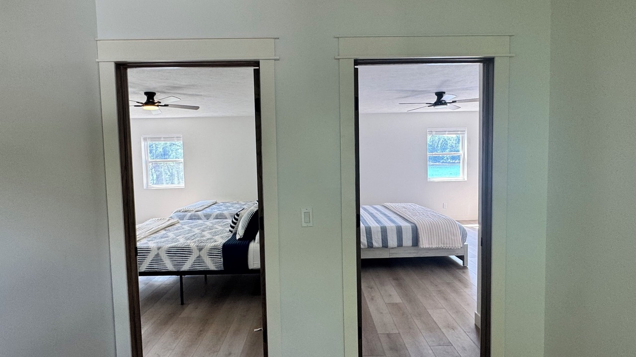 Photo of Bedroom in Central Lake