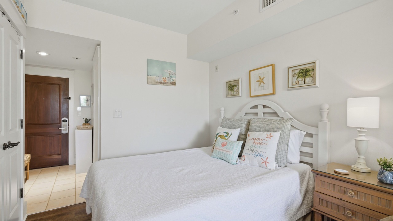 Photo of Bedroom in Baytowne Wharf