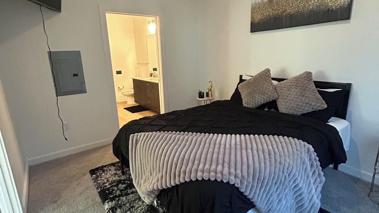 Photo of Bedroom in East Side