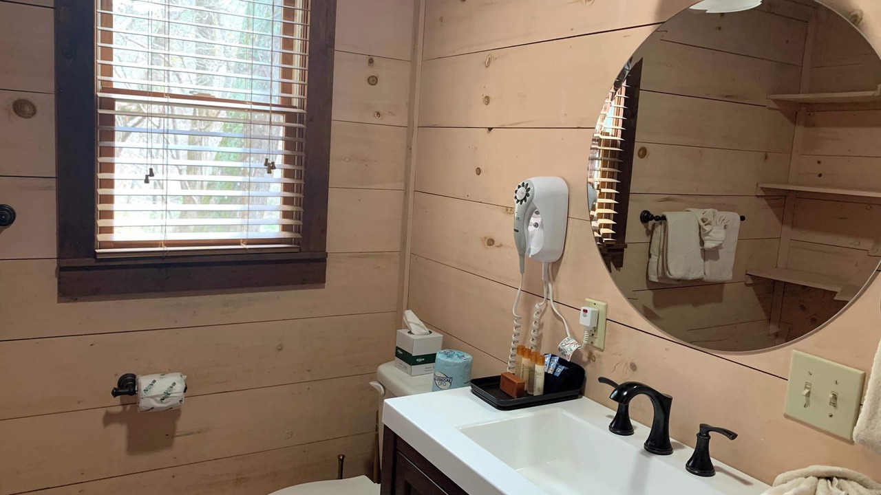 Photo of Bathroom in Ellijay