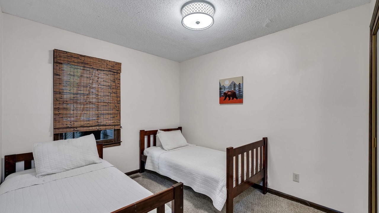 Photo of Bedroom in Ellijay