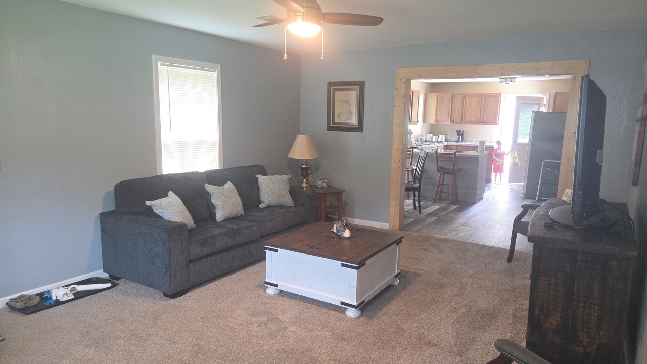 Photo of Livingroom in Ingalls