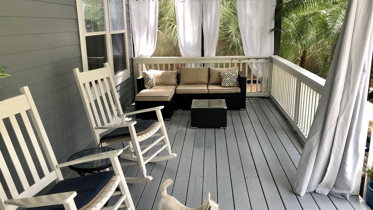 Photo of Patio Balcony in Palm Valley