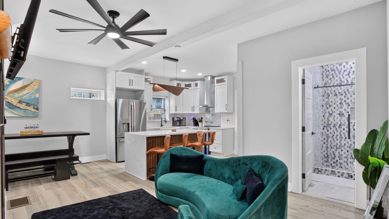 Photo of Livingroom in Pittsburgh