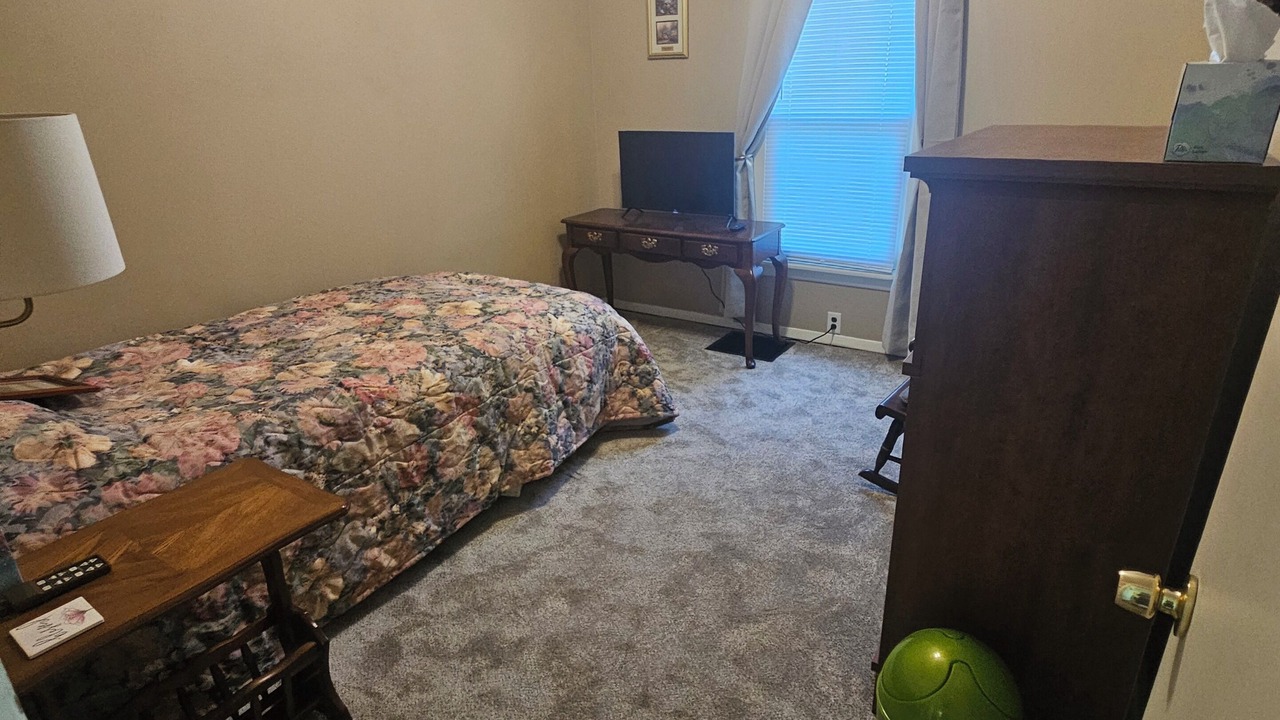 Photo of Bedroom in Ferrysburg