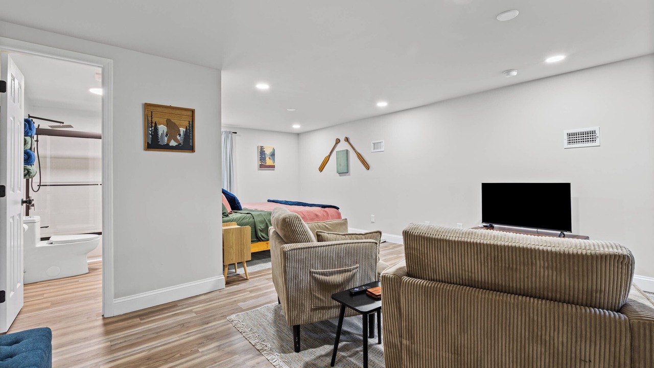 Photo of Bedroom in Foley
