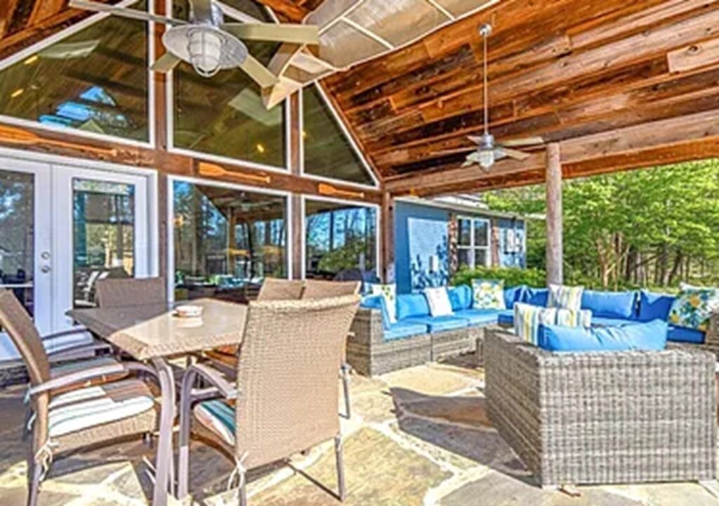 Photo of Outdoor in Jacksons' Gap