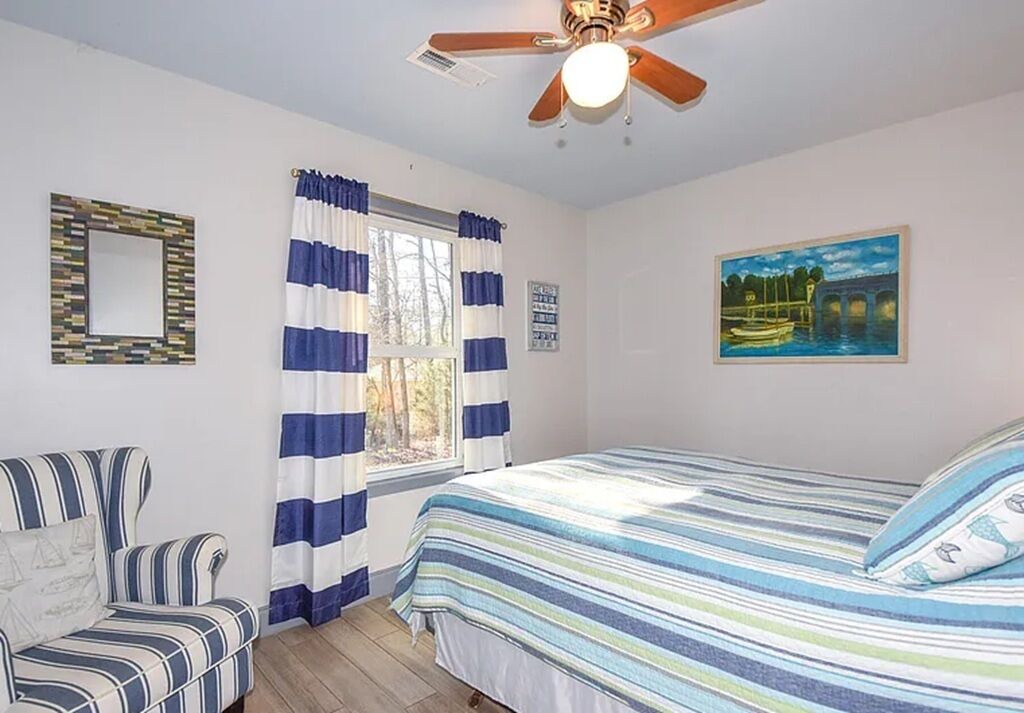 Photo of Bedroom in Jacksons' Gap