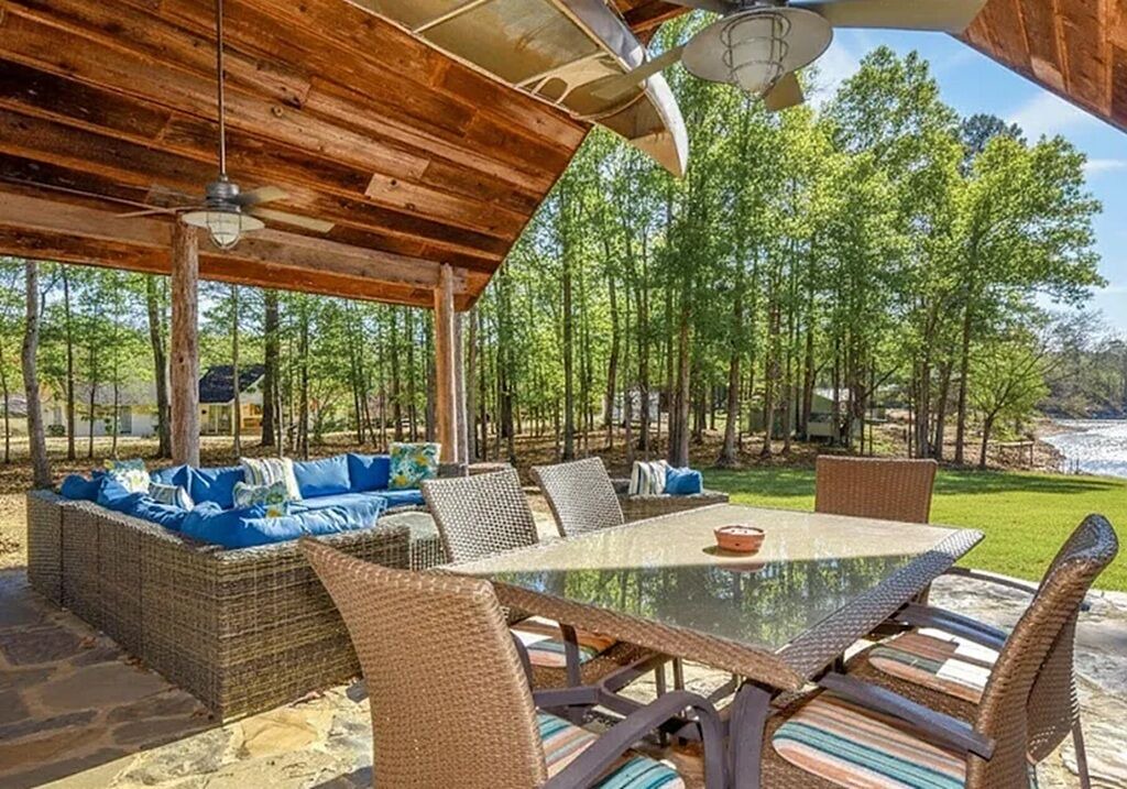Photo of Outdoor in Jacksons' Gap