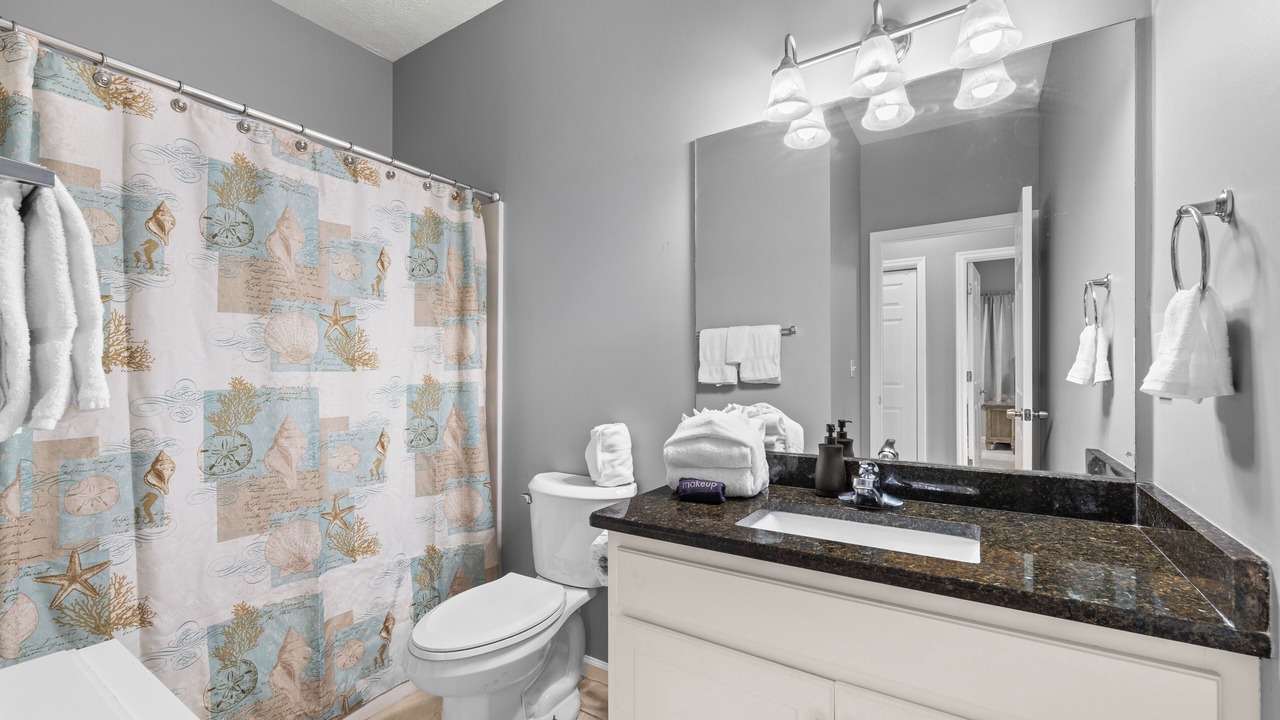 Photo of Bathroom in El Centro Beach