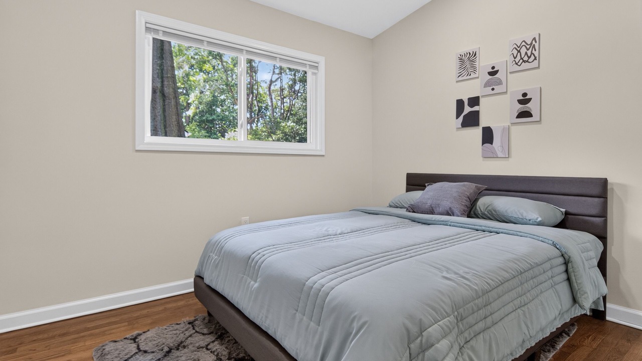 Photo of Bedroom in Buford Highway