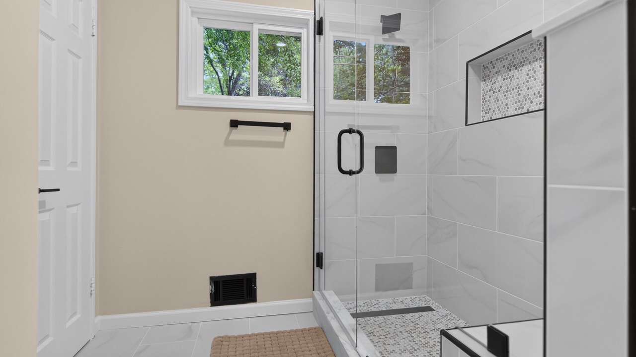 Photo of Bathroom in Buford Highway