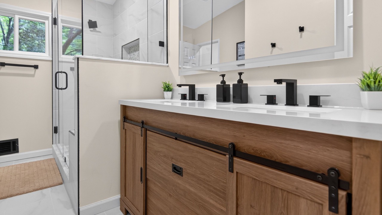 Photo of Bathroom in Buford Highway