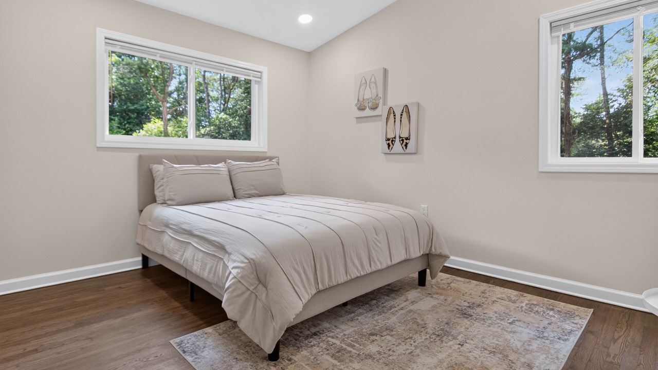 Photo of Bedroom in Buford Highway