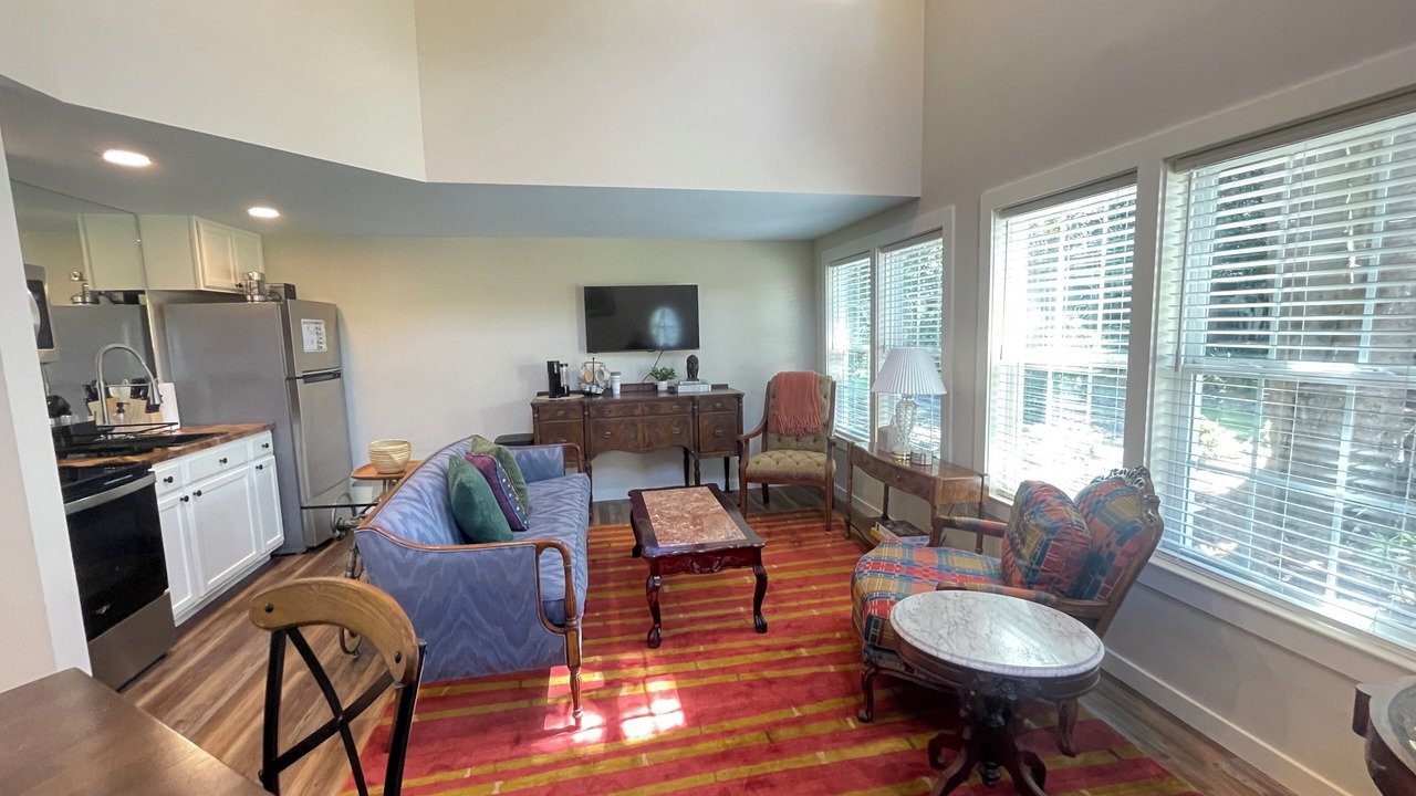 Photo of Livingroom in Moultrie