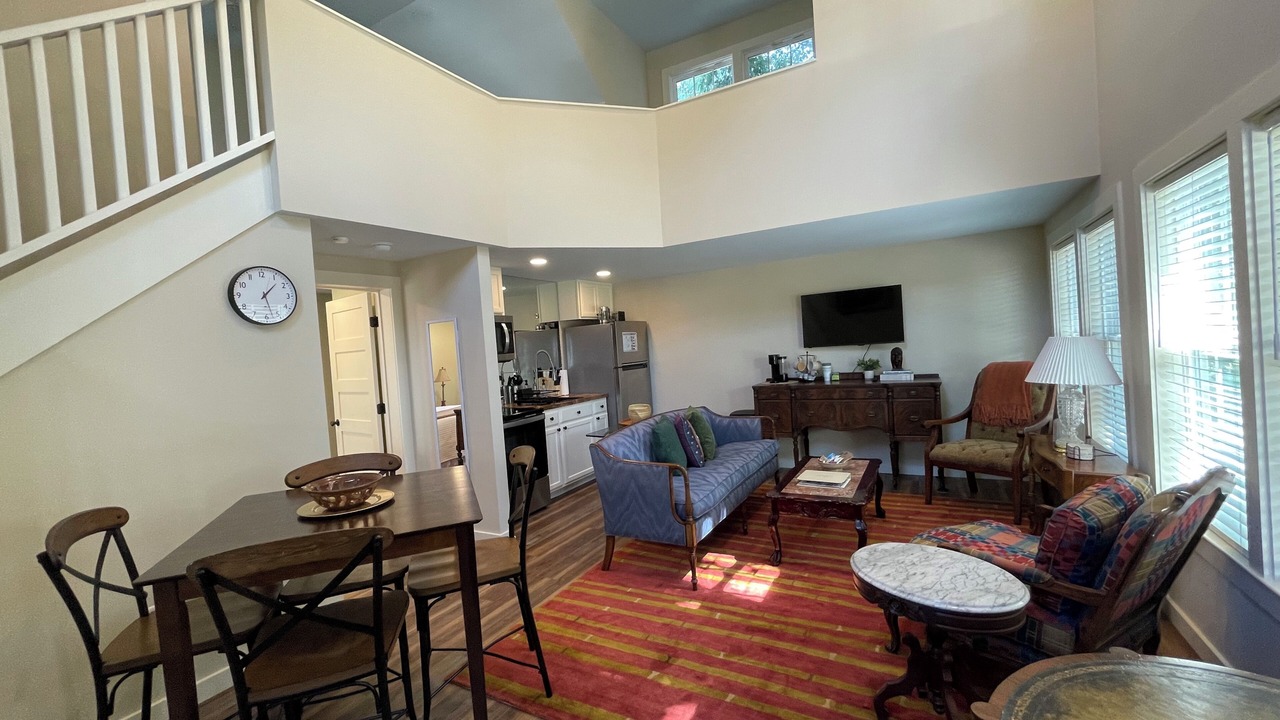 Photo of Livingroom in Moultrie