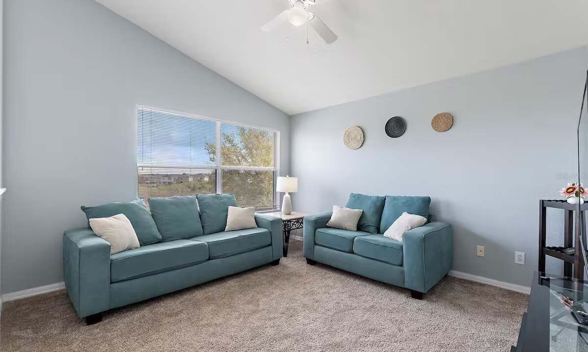 Photo of Livingroom in West Haven