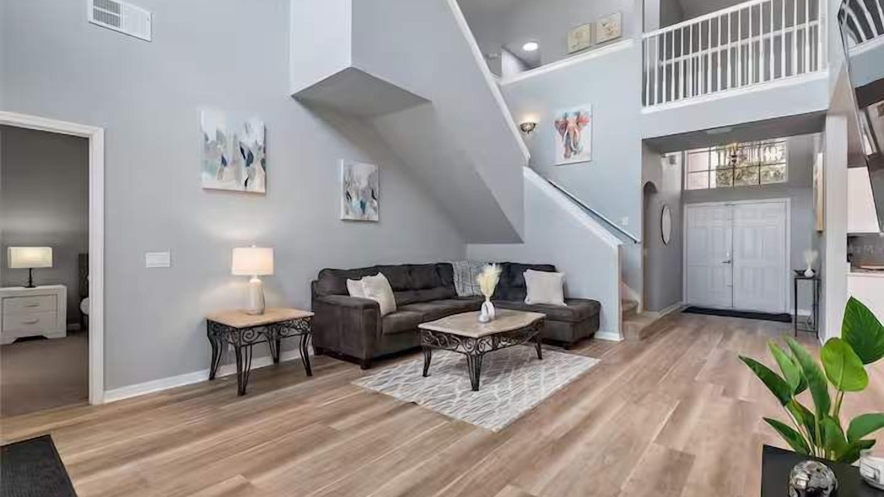 Photo of Livingroom in West Haven