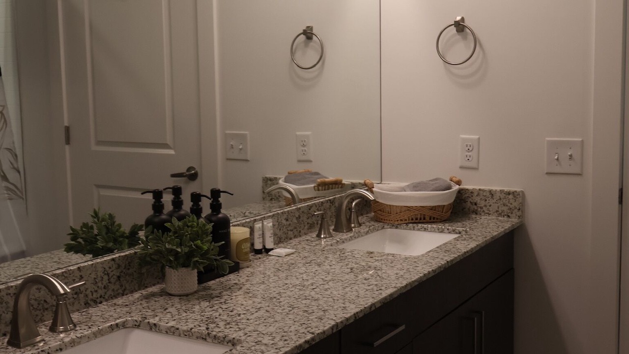 Photo of Bathroom in East Side