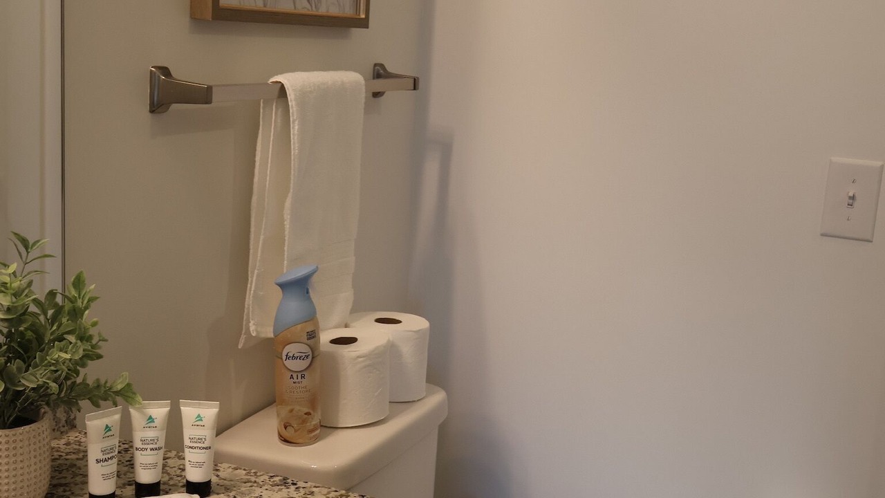 Photo of Bathroom in East Side