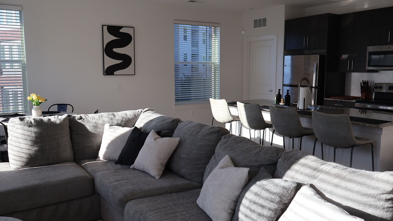 Photo of Livingroom in East Side