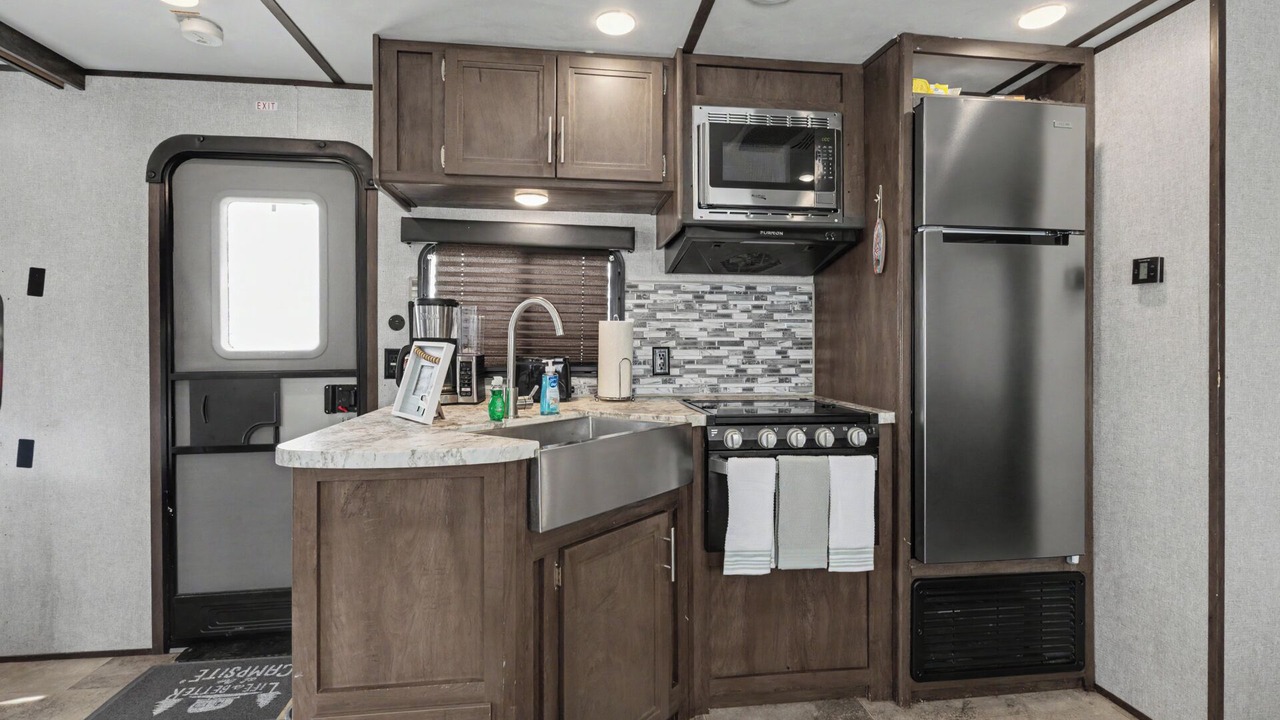 Photo of Kitchen in Oak