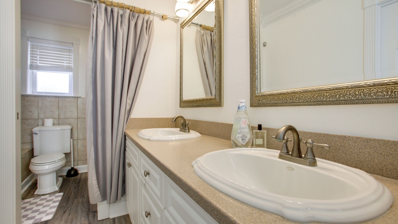 Photo of Bathroom in Kenner