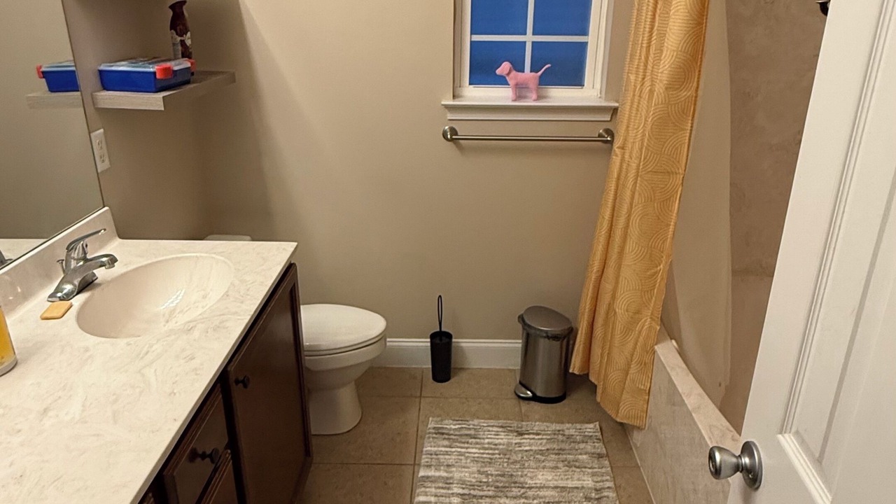 Photo of Bathroom in Niceville