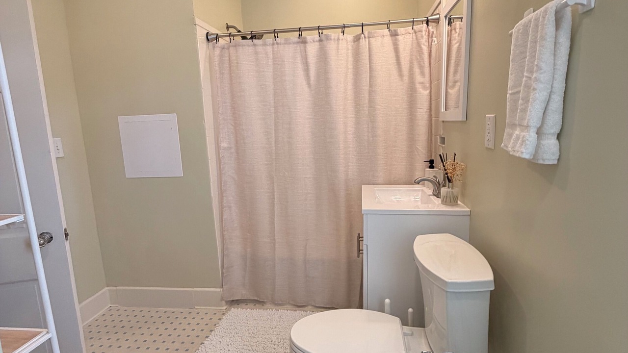 Photo of Bathroom in Moultrie