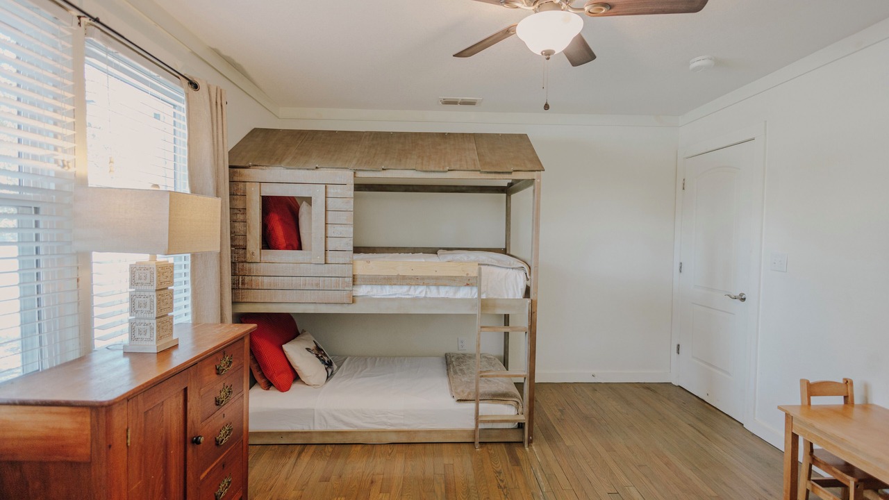 Photo of Bedroom in Thomasville