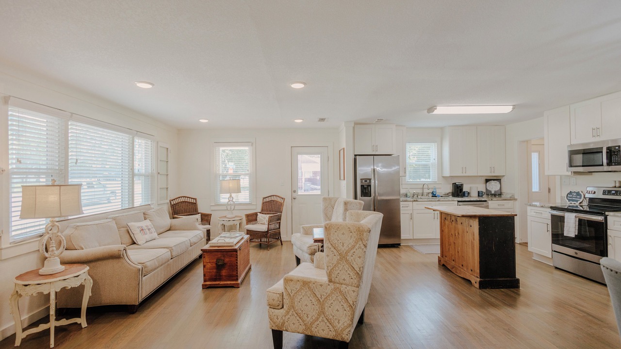 Photo of Livingroom in Thomasville