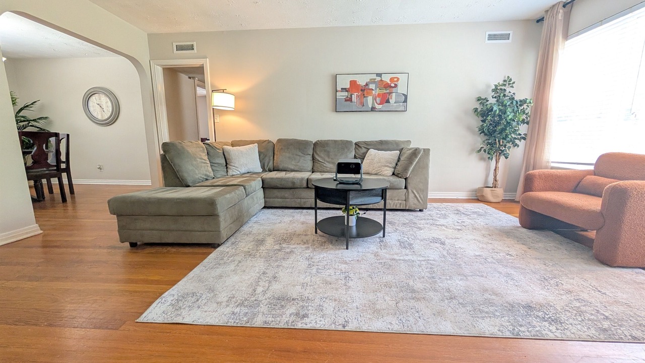 Photo of Bedroom in Riverside