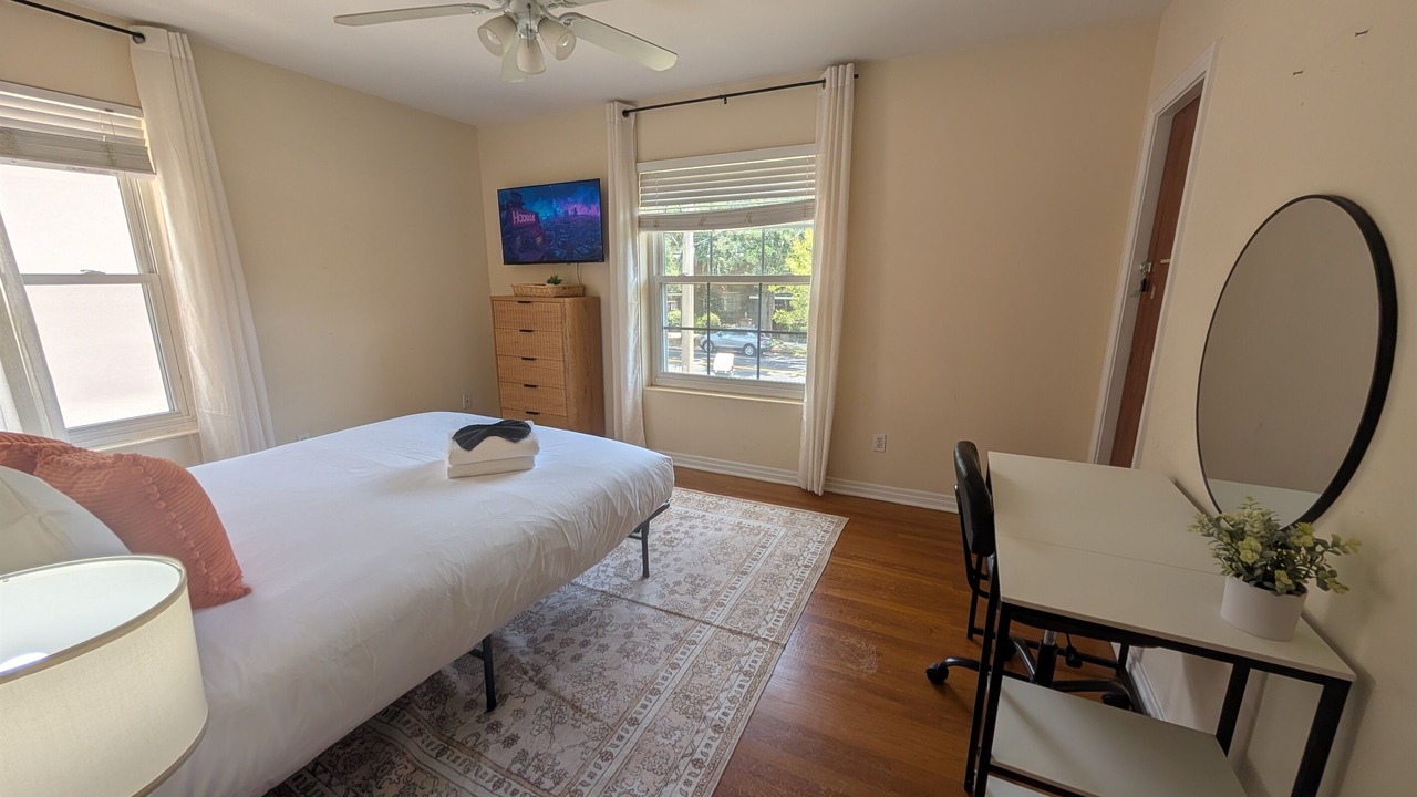 Photo of Bedroom in Riverside