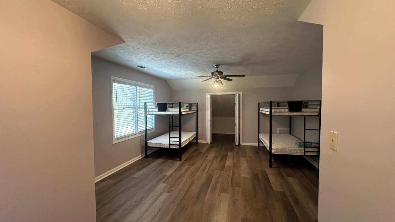 Photo of Bedroom in LaGrange