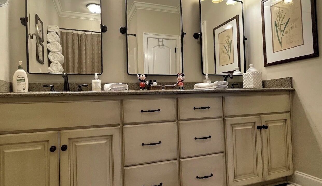 Photo of Bathroom in Ramer