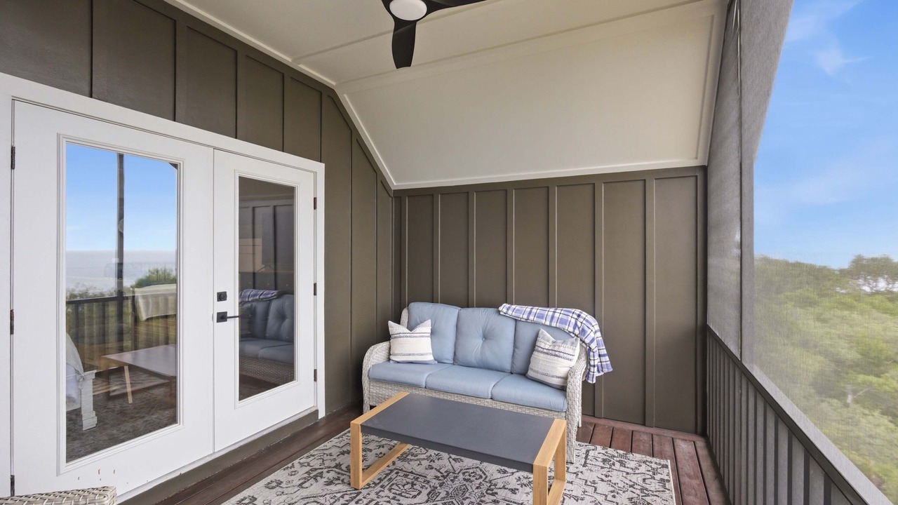 Photo of Livingroom in Eastpoint