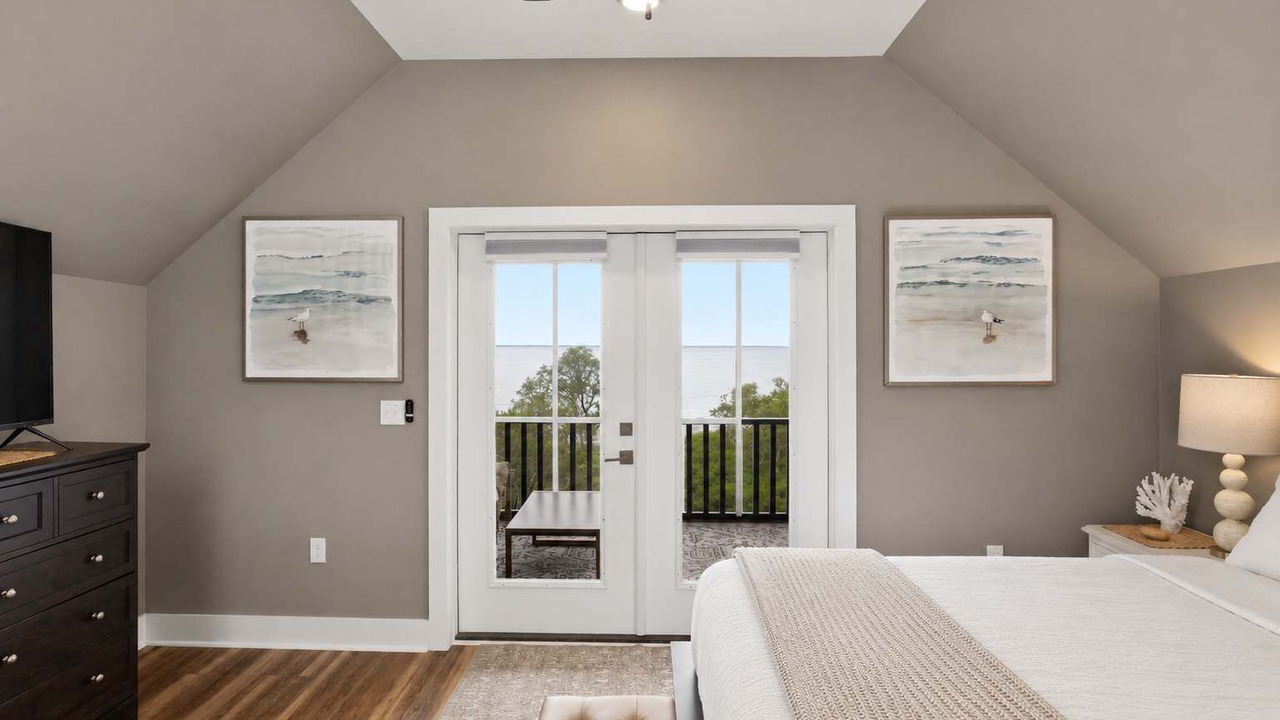 Photo of Bedroom in Eastpoint