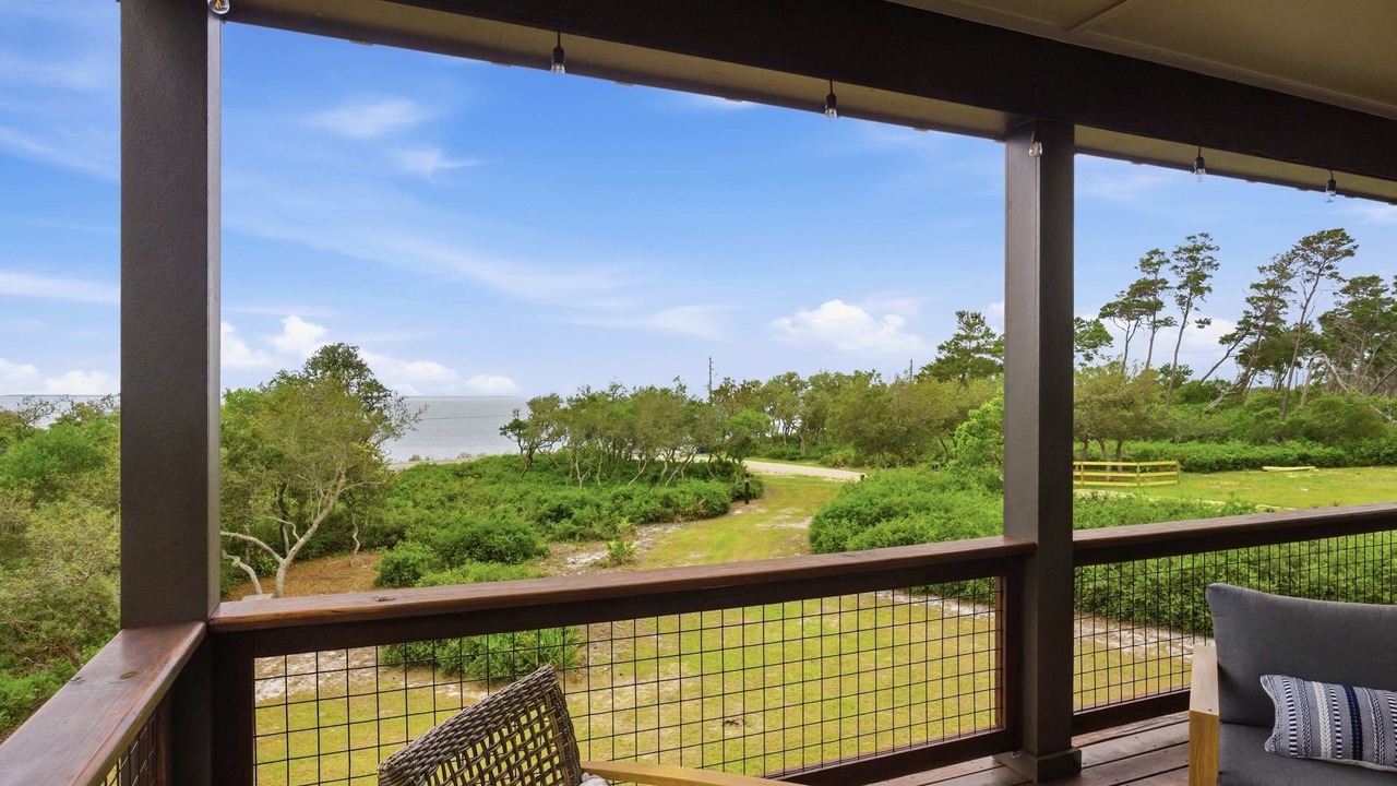 Photo of Outdoor in Eastpoint