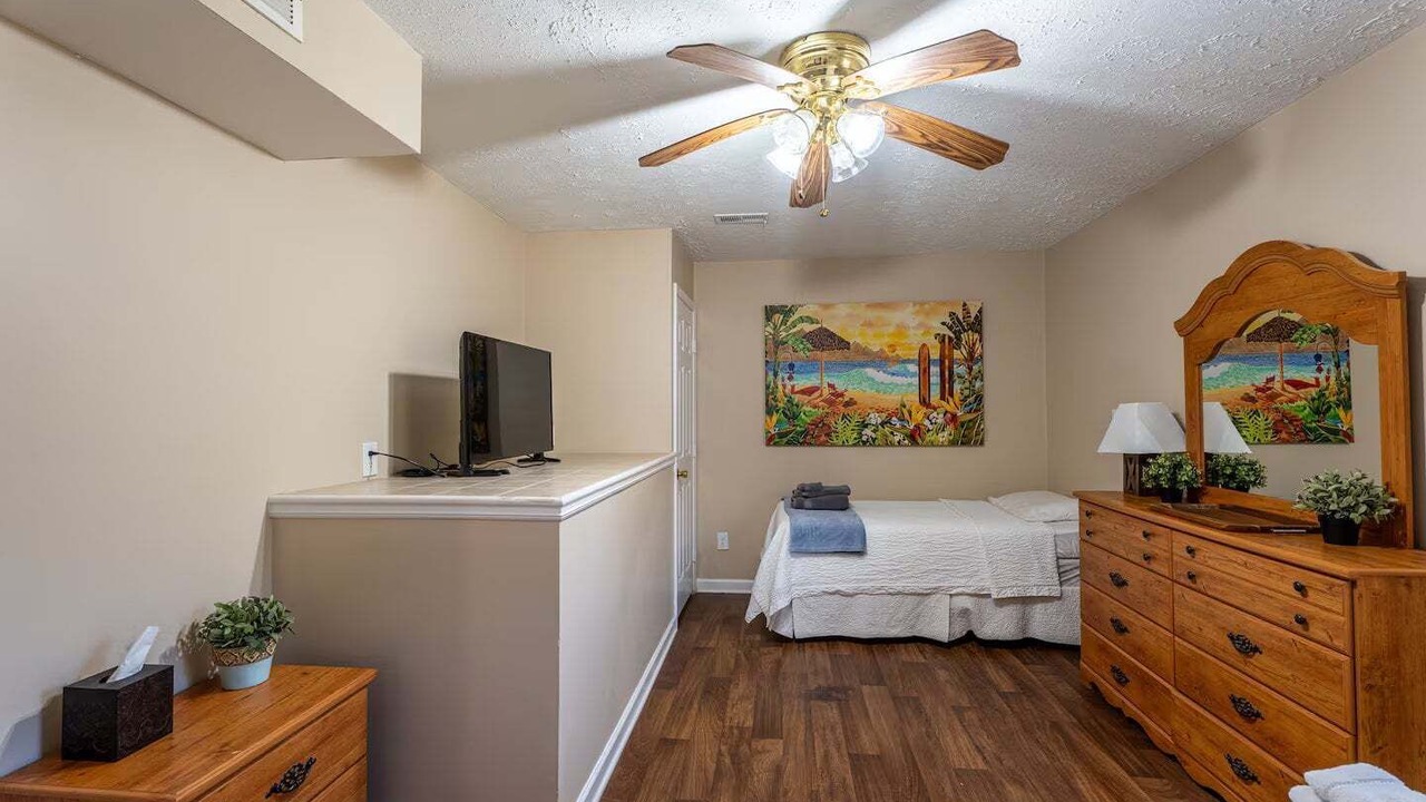 Photo of Bedroom in Peachtree City