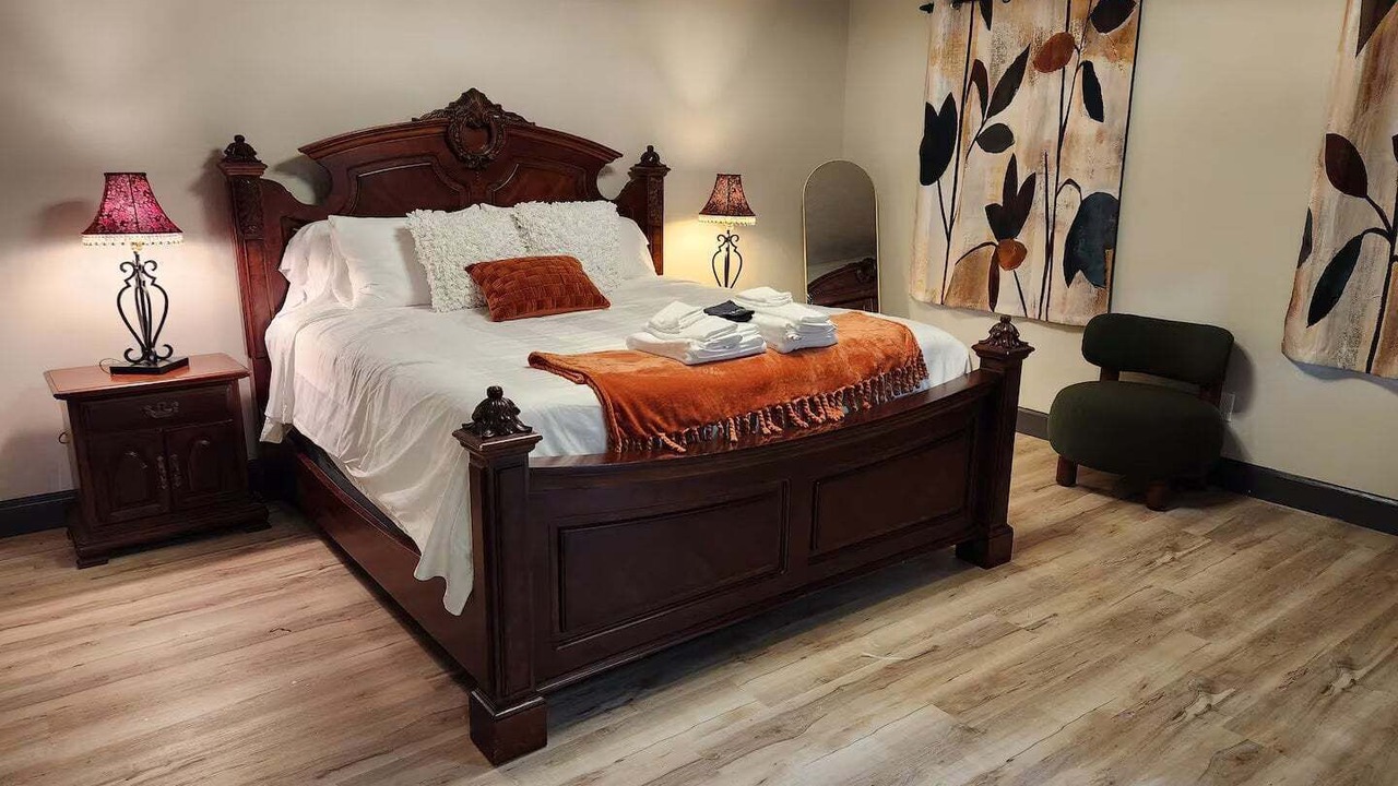 Photo of Bedroom in Peachtree City