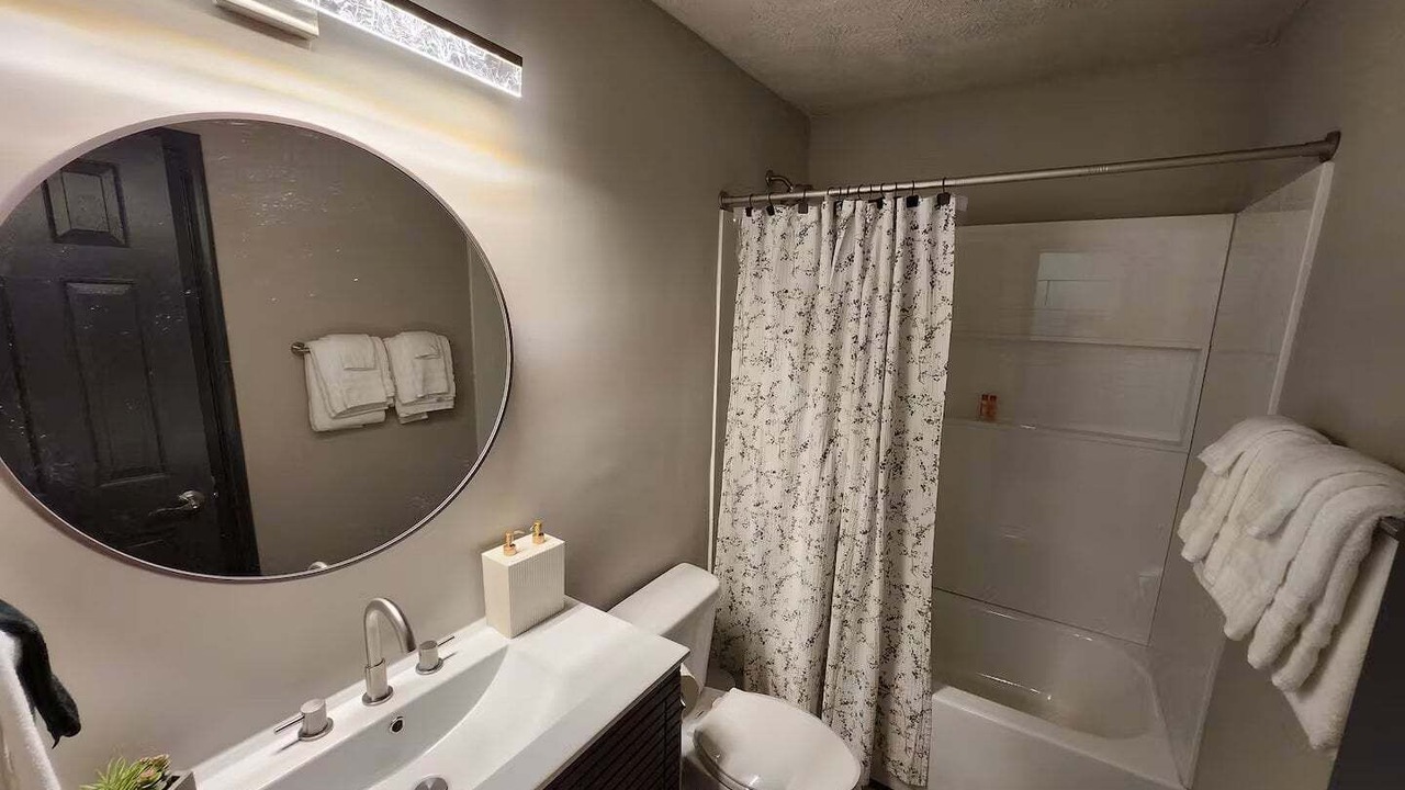 Photo of Bathroom in Peachtree City